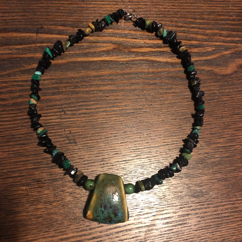 Stone and ceramic necklace